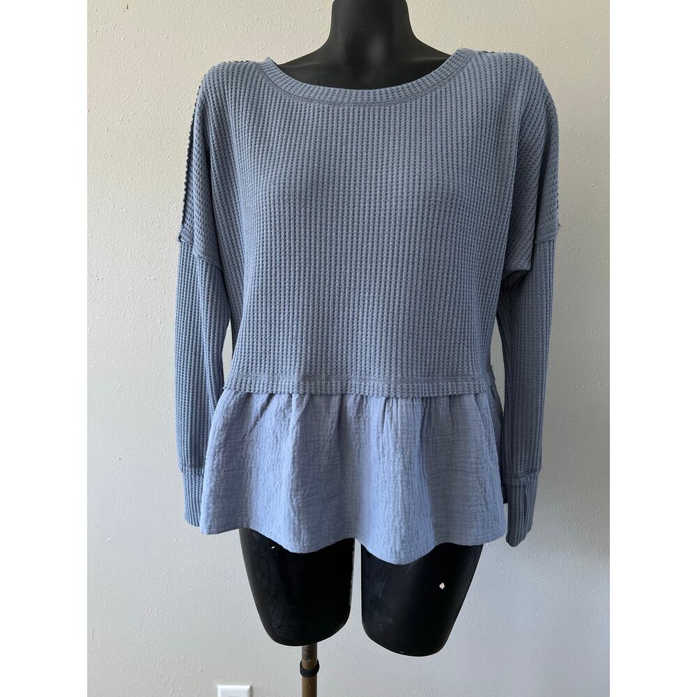 Altar’d State blue tunic top ruffle bottom
cotton waffle raw seam sz S festival
